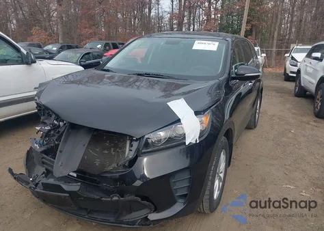 2019 Kia Sorento 2.4L Lx из США, поврежденный, VIN 5XYPG4A31KG553599